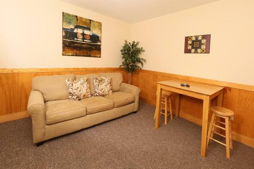 Walnut Grove (#2) - Three Bedroom