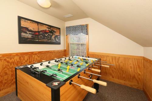 Cedar Falls (#8) - Three Bedroom