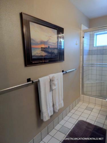 233 Park Two-bedroom Apartment