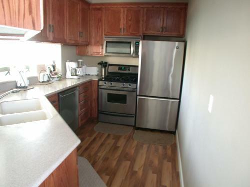 Main Street Two-bedroom Apartment #195