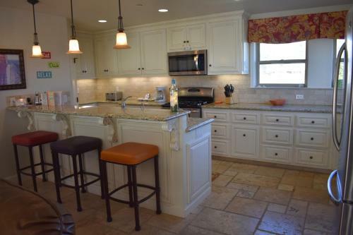 284 Harloe Two-bedroom Holiday Home