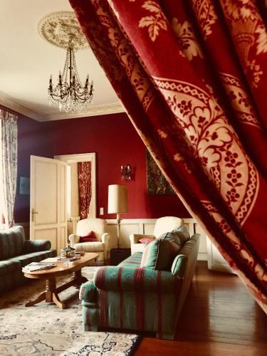 Hotel Chateau Meyre