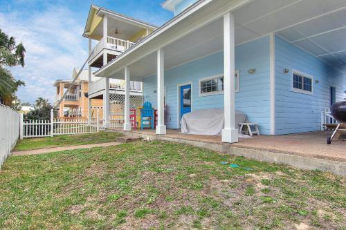 Bibby's Beach Bungalow Home