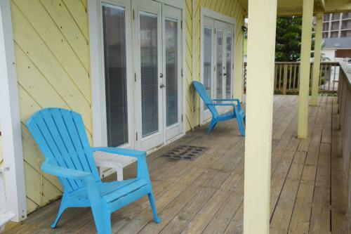 Sherman House - Two Bedroom Home