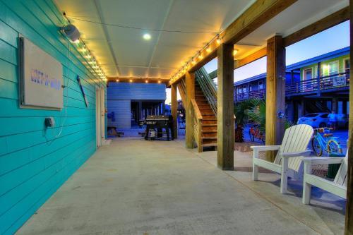 Wet-n-wild Ov21 Home