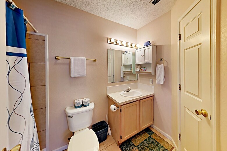 Southern Comfort - Two Bedroom Duplex