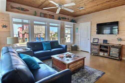 318 S Station #6 Home