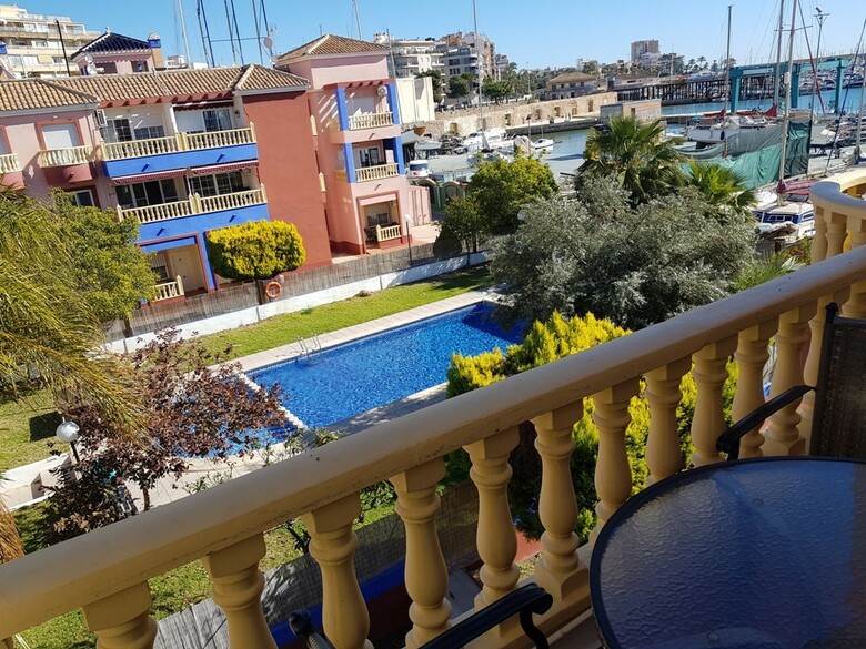 Apartamentos Marina Internacional
