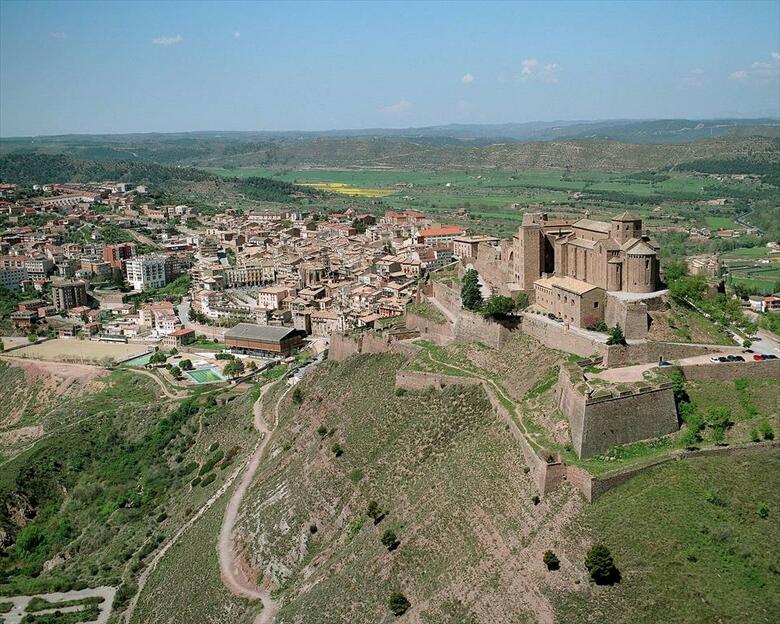 Hotel Parador Cardona