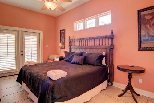 Paradise Found 923bb Home