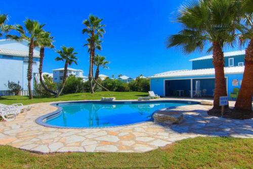 Beachy Keen - Five Bedroom Home