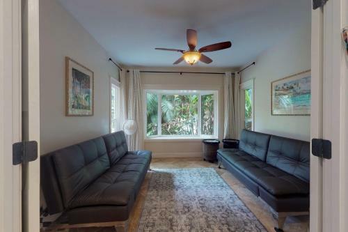 Blue Hawaii House