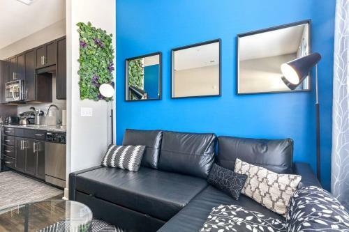 Trifecta ? Luxury Serviced Apartment In Dt Raleigh