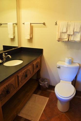 Claim Jumper Condo #2
