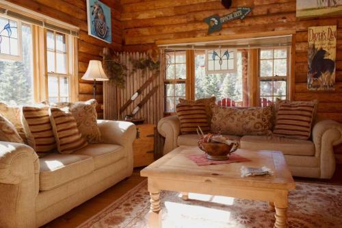 Dwyer`s Den