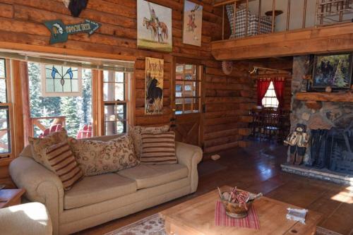 Dwyer`s Den