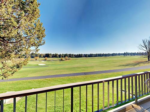 Apartamento Refined 3br Golf Resort Condo
