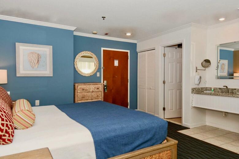 Hotel Avenue Inn & Spa
