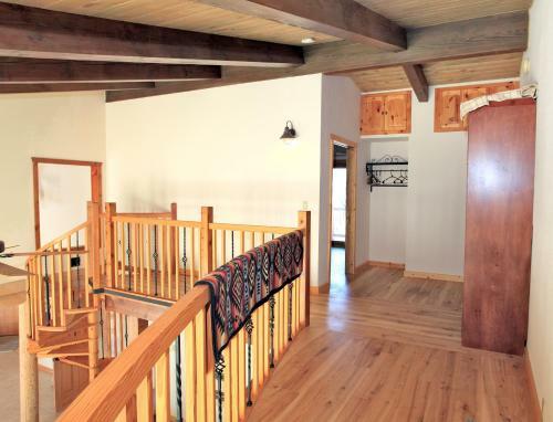 Dalton Ranch - 290 Horse Thief Lane Home