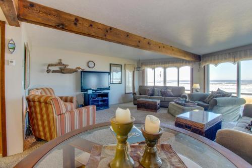D And D Oceanfront Escape
