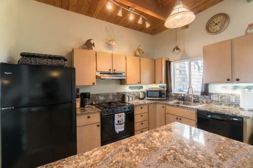 The Strand At Twin Rocks Home
