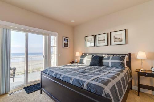 Twin Rocks Townhouse