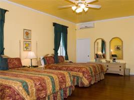 Hotel Great House Inn