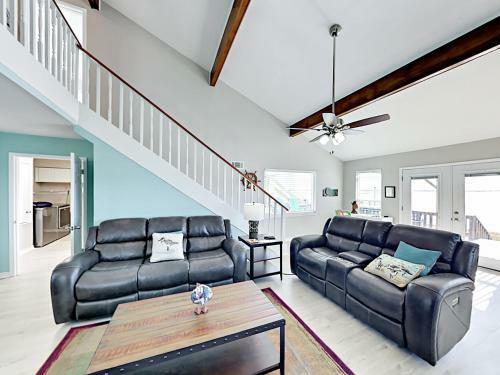 Copano Ridge Home Home