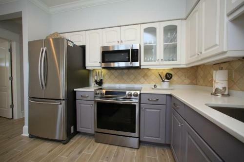 B402 Sunset Beach Villa