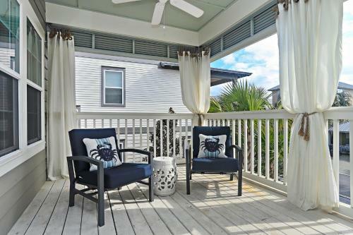 Seas The Day At Seacrest Home