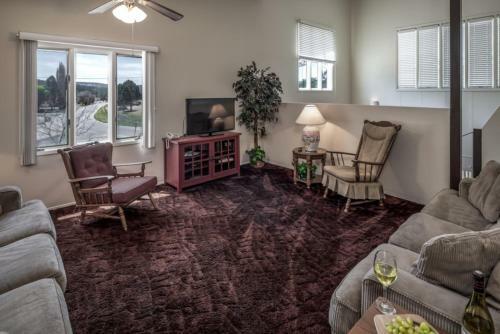 101 Williams - Three Bedroom