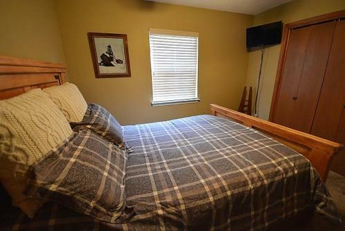 Chalmers - Three Bedroom