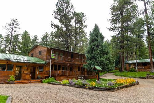 Ruidoso Lodge Cabins # 8