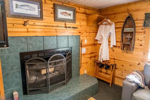 Ruidoso Lodge Cabin #5