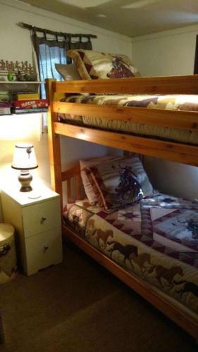 Rogers Roost - Three Bedroom