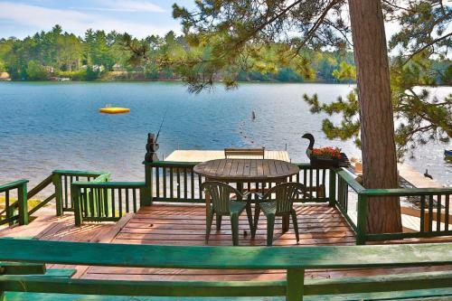 Cottage 4 - Hiller's Pine Haven