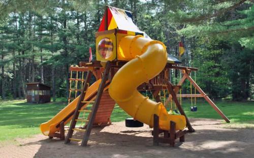 Elm - Elbert's - Hiller Vacation Homes