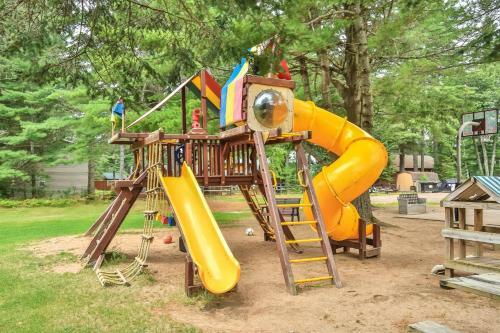 Oak - Elbert's - Hiller Vacation Homes Cottage