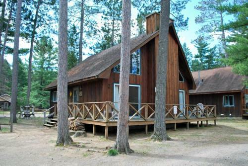 Country Loft - Elbert's - Hiller Vacation Homes