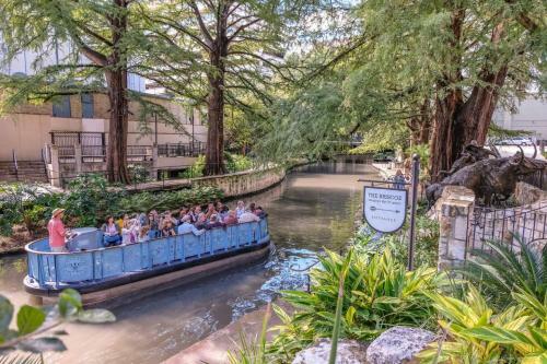 Apartamento Awesome Riverwalk 2br Apt - Close To Everything!