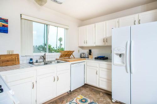 Four-bedroom, Three-and-a-half Bath Home In Sd Pacific Beach