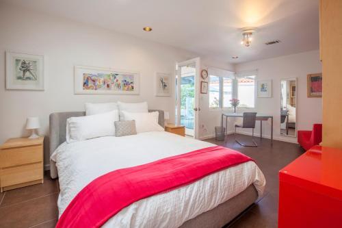 Art Lover's Paradise And Casita