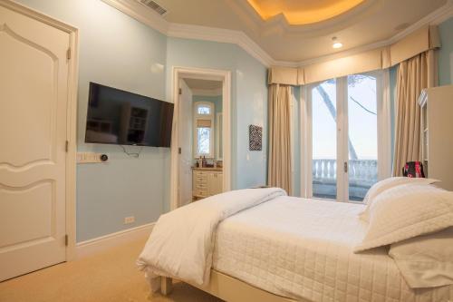 Sunset Villa II
