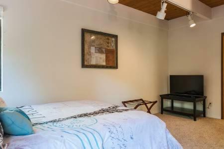 Villa Breathtaking Harbor Views-spacious Luxury!