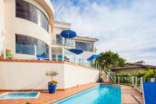 Sunset Villa I