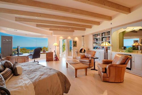 Sunset Villa I