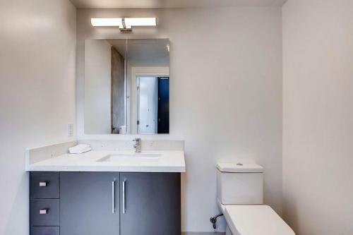 Apartamento Amazing 1 Bedroom Loft W 1.5 Baths!