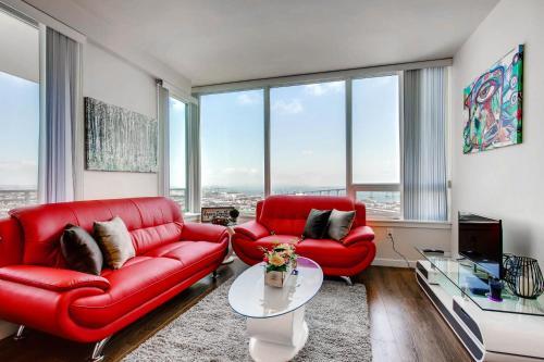 Downtown Apartment With Amazing Views