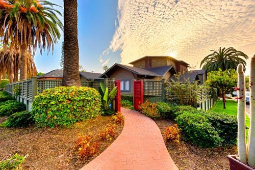 Heritage Compound Seven-bedroom Holiday Home