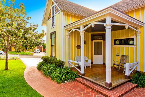 Heritage Compound Seven-bedroom Holiday Home